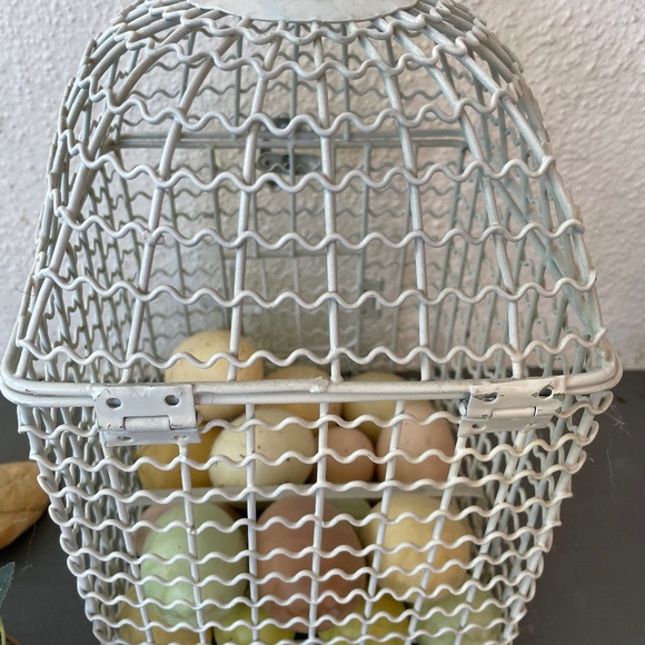 White metal decorative birdcage - lovely accent item for home, patio or garden - Picture 11 of 13
